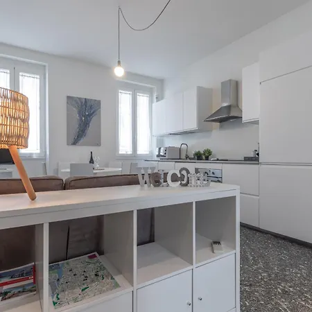 Апартаменты Italian Experience-suite Santa Maria Gualtieri Павия